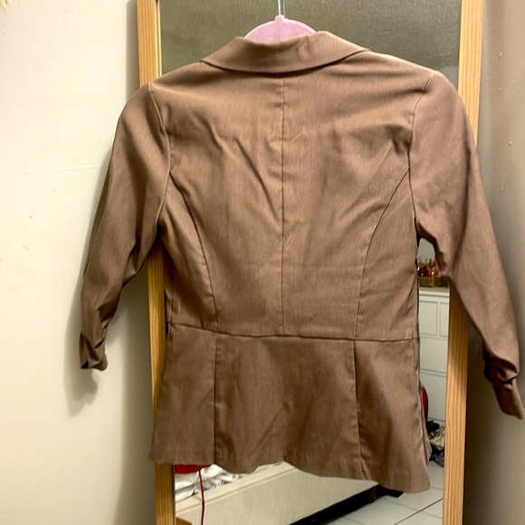Tan Blazer - Picture 3 of 3